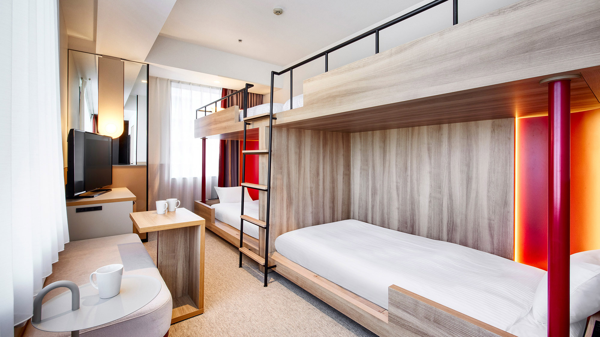 ロフトフォース｜32平米／定員4名／ベッド幅100cm&times;4台 【リニューアル】