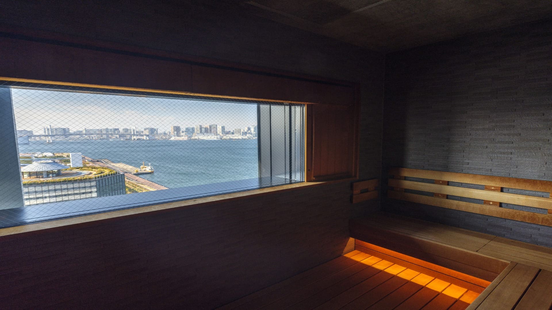 【最上階 眺望大浴場】＜男湯＞サウナ