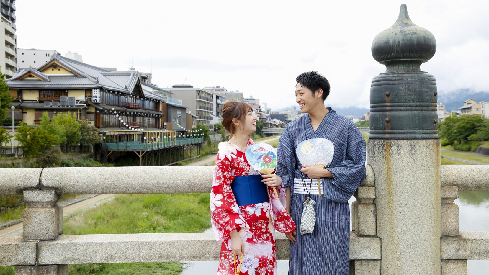 【レンタルきもの岡本×花伝抄】＜朝食＞京都の街を＼浴衣や着物／で手ぶら散策＆ホテル返却代≪無料≫