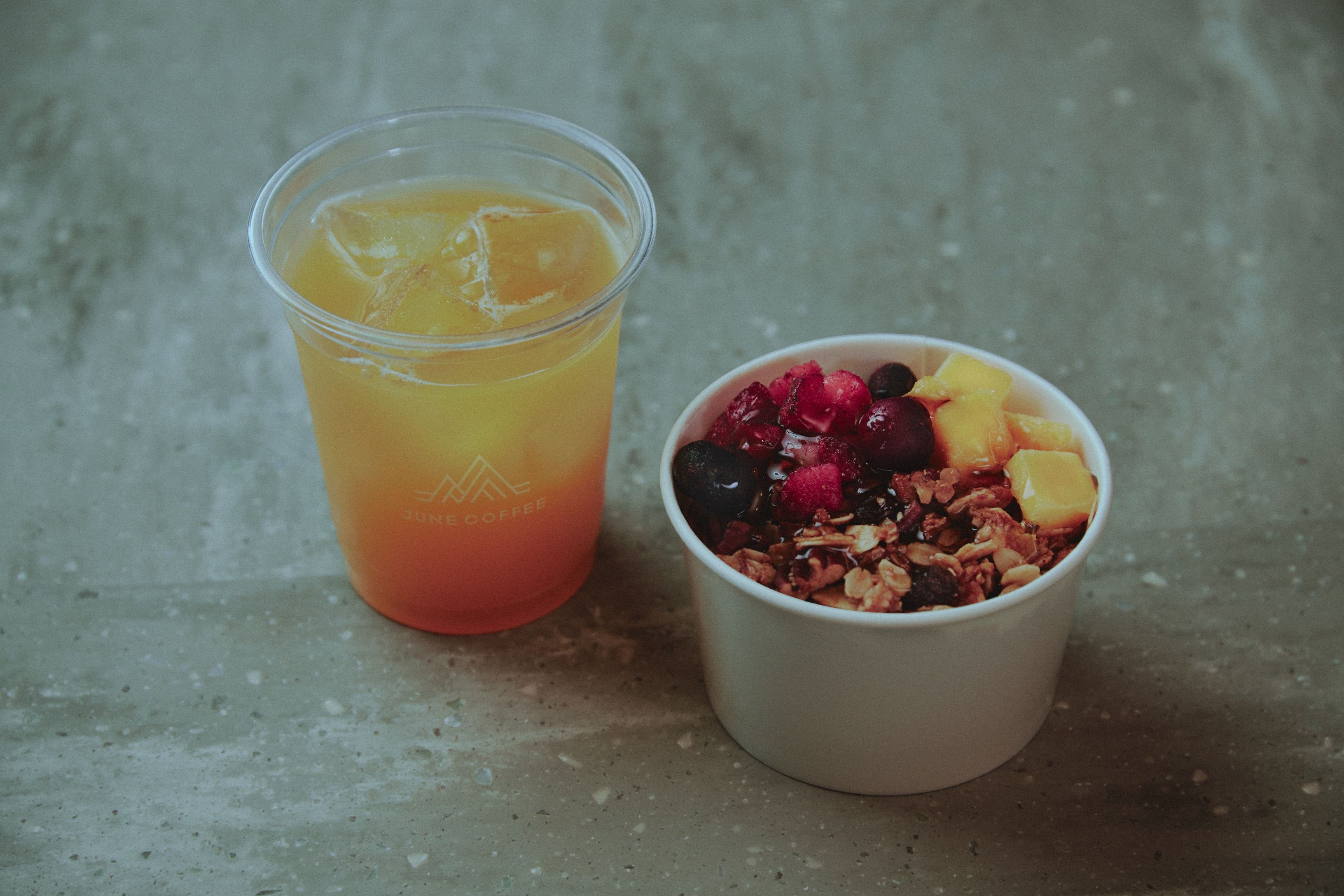 Granola yogurt