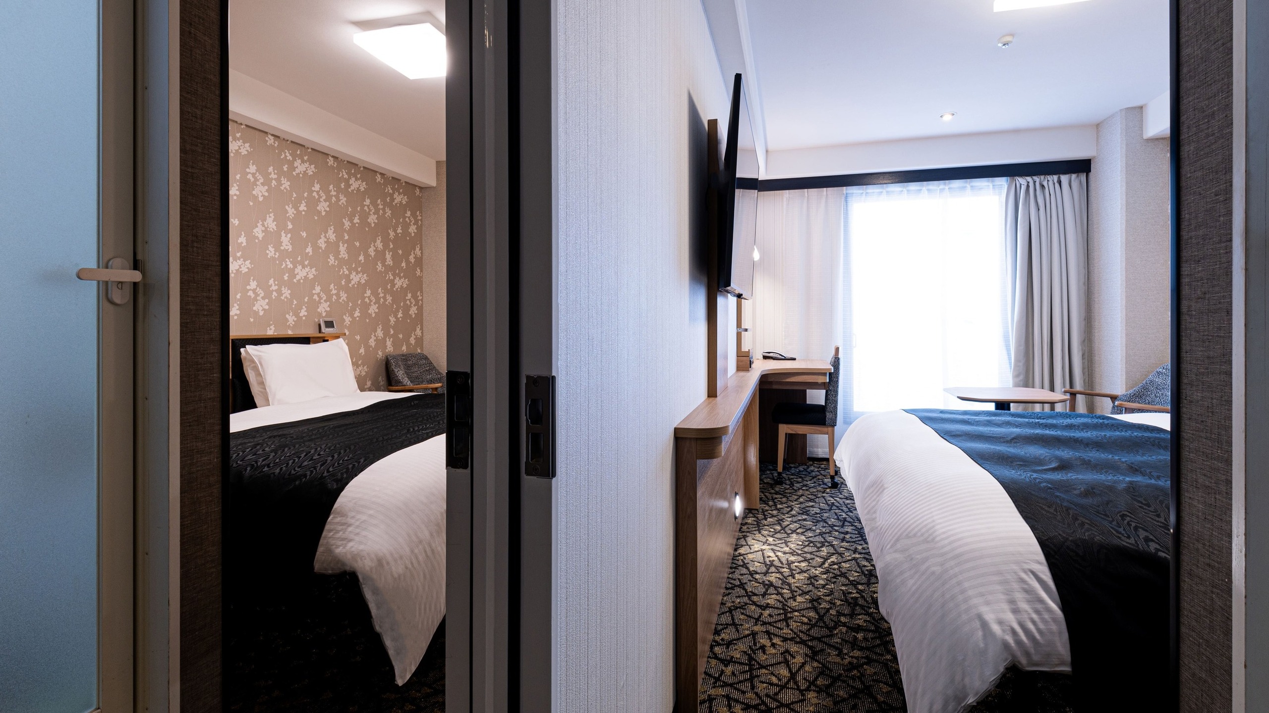 キング&times;キング コネクティングルーム