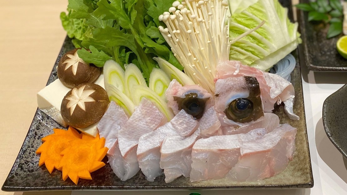 【開業5周年記念】期間限定・熊野牛しゃぶしゃぶ または クエ鍋 ・選べる基本会席プラン〈2食付〉