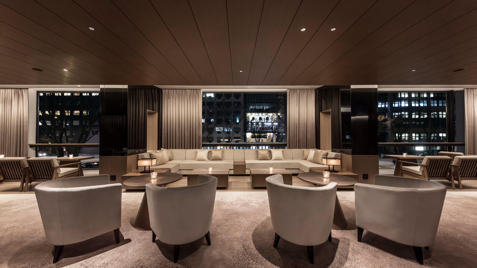 宿泊者用ラウンジ「アイコニックラウンジ」