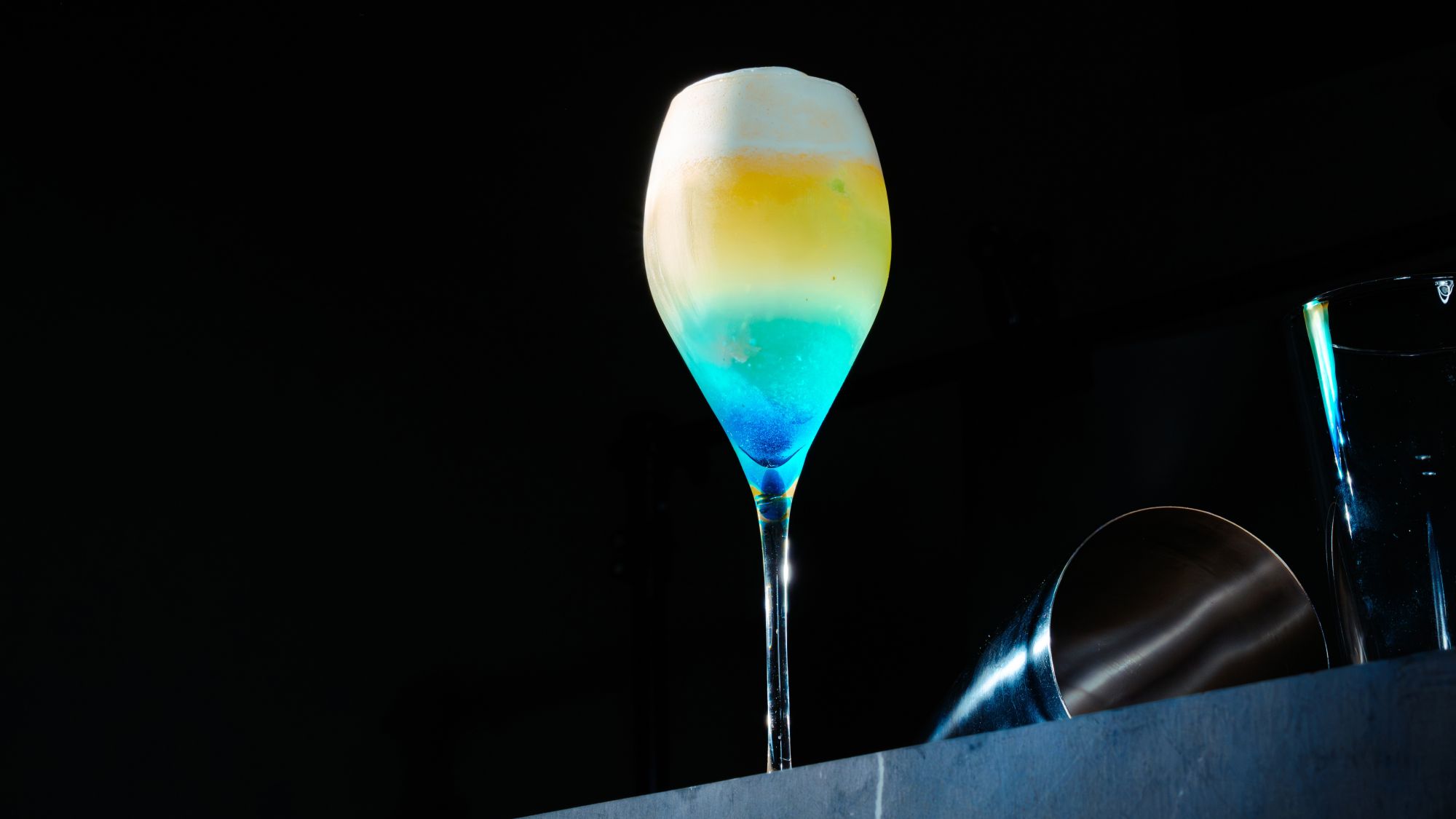 「THE BAR」春の夜空に輝く惑星に思いを馳せたカクテルを販売