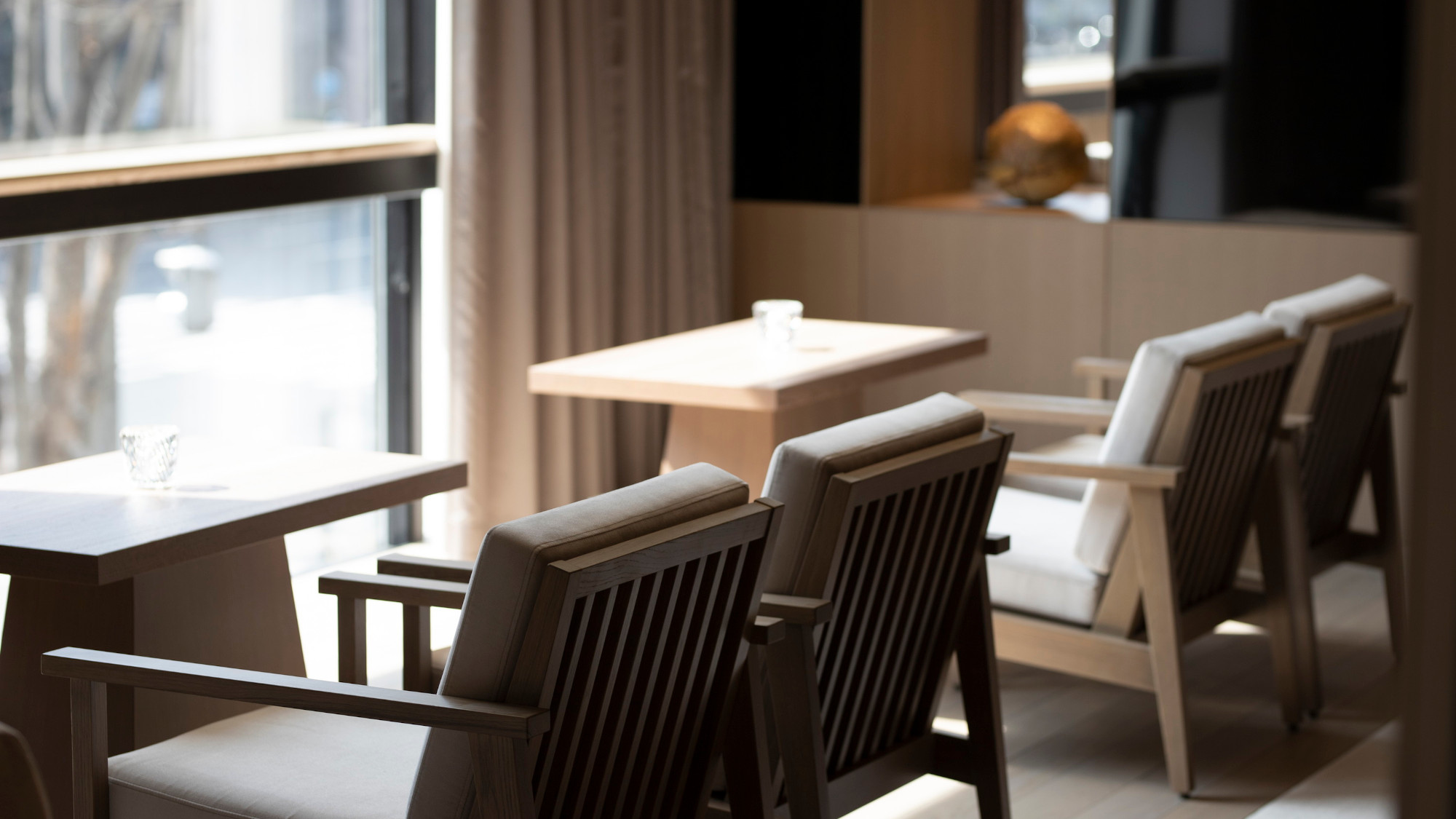 宿泊者用ラウンジ「アイコニックラウンジ」