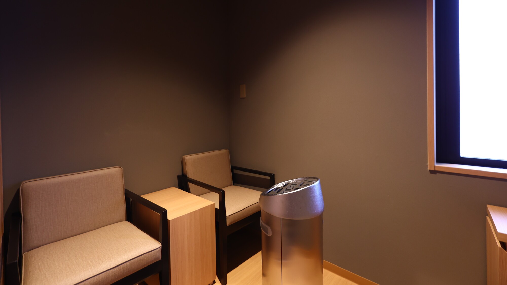 【館内施設・設備】喫煙ブース