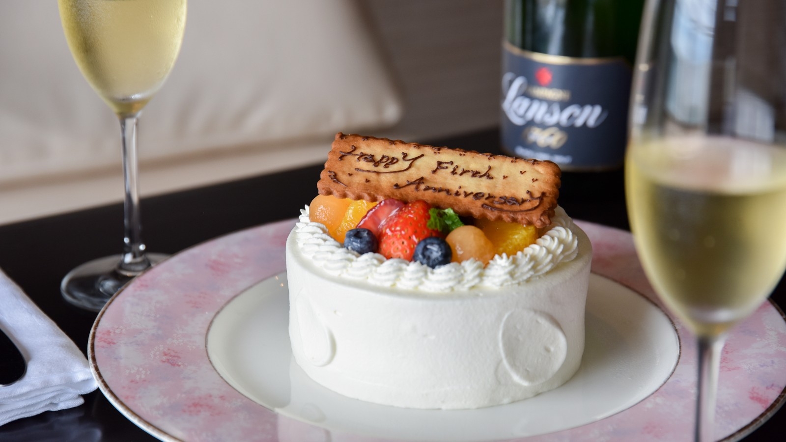 【アニバーサリー】大切な人と記憶に残る滞在をーレストラン席確約ー＜カジュアルフレンチ＞