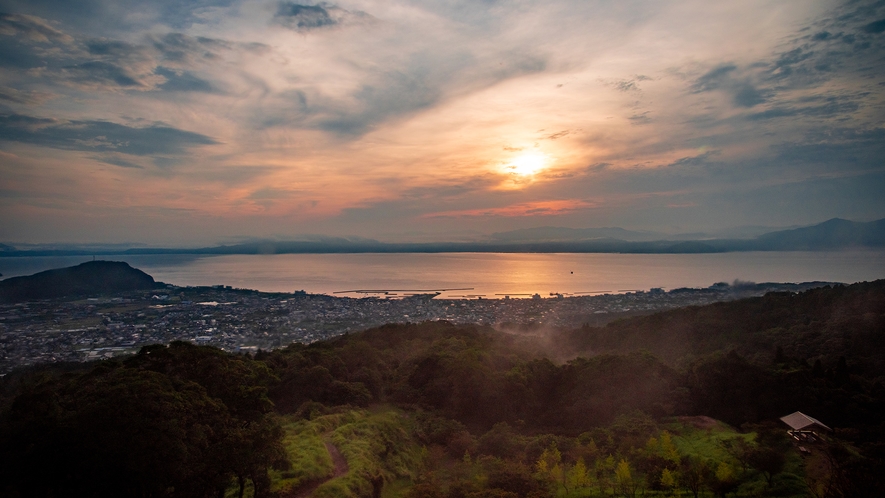 【客室からの景色】鹿児島湾から昇る朝日