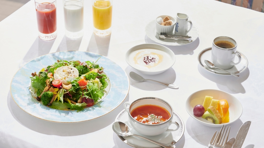 【朝食（洋食ヘルシースタイル）】鹿児島の野菜をふんだんに使用したサラダモーニングで心も身体も軽やかに