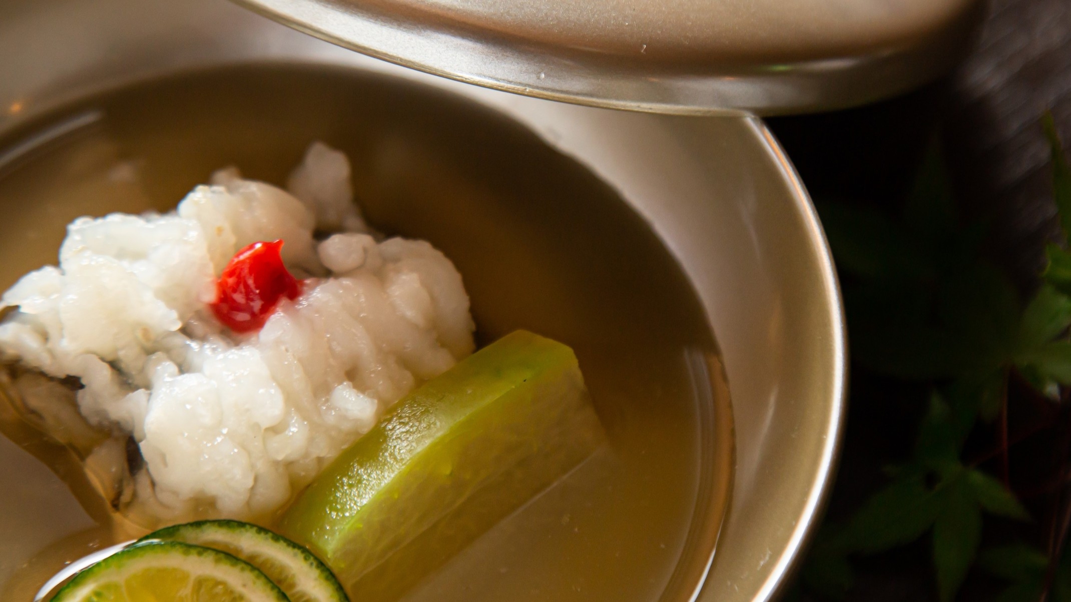当館最高級【極懐石】いずれの季節においても最も優れた食材のみを総料理長が全力で厳選！是非ご賞味下さい