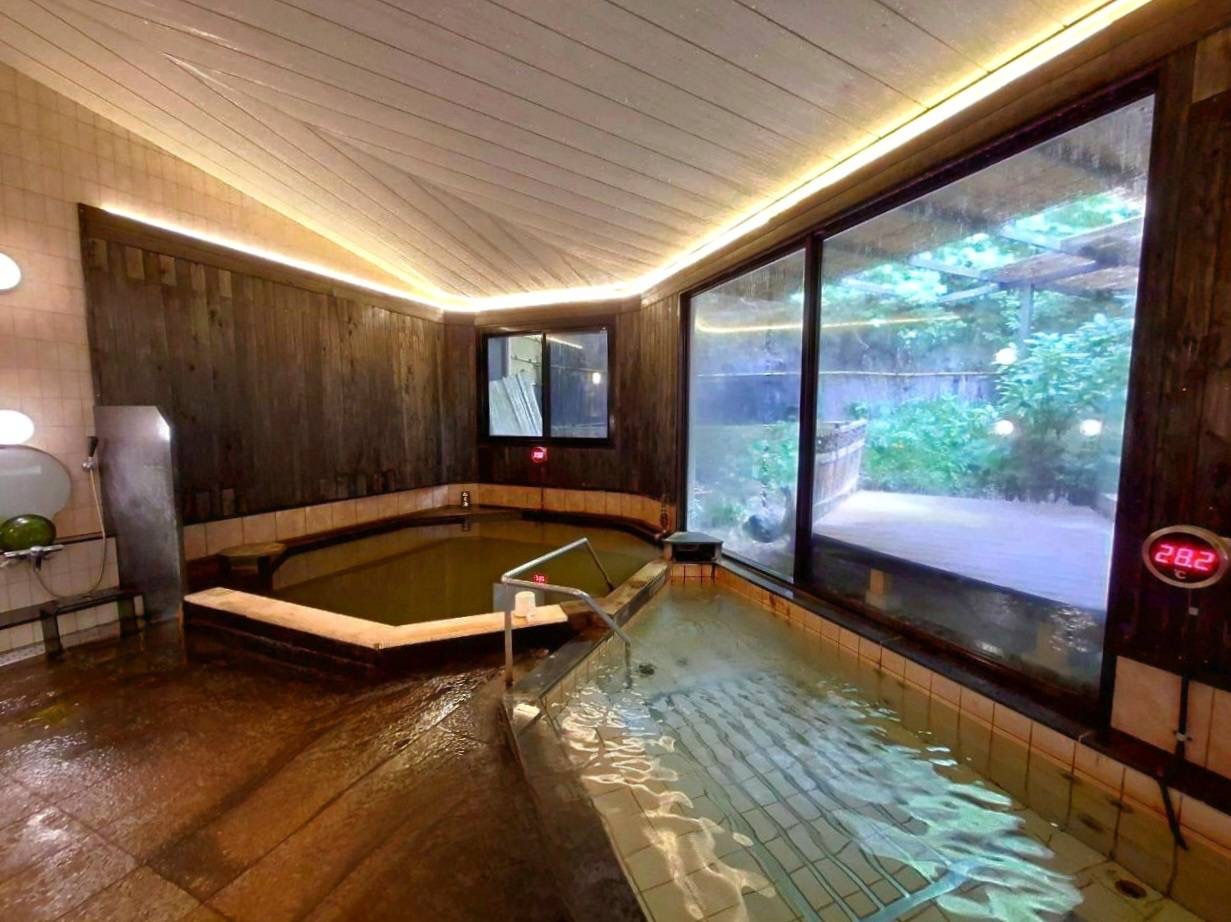 宙の源泉エリア　大浴場　都わすれ