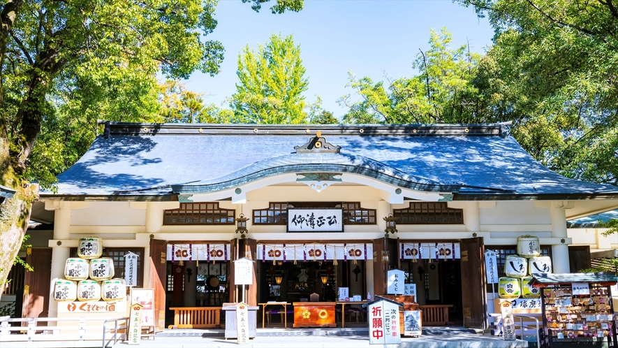 【加藤神社】加藤清正を主神とする神社。熊本城内に位置しています