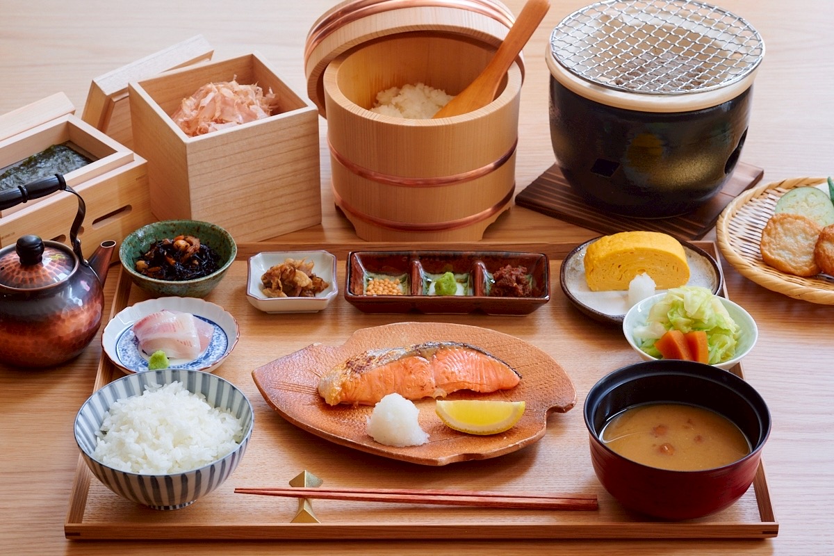 おちゃわんの朝食メニュー（鮭）