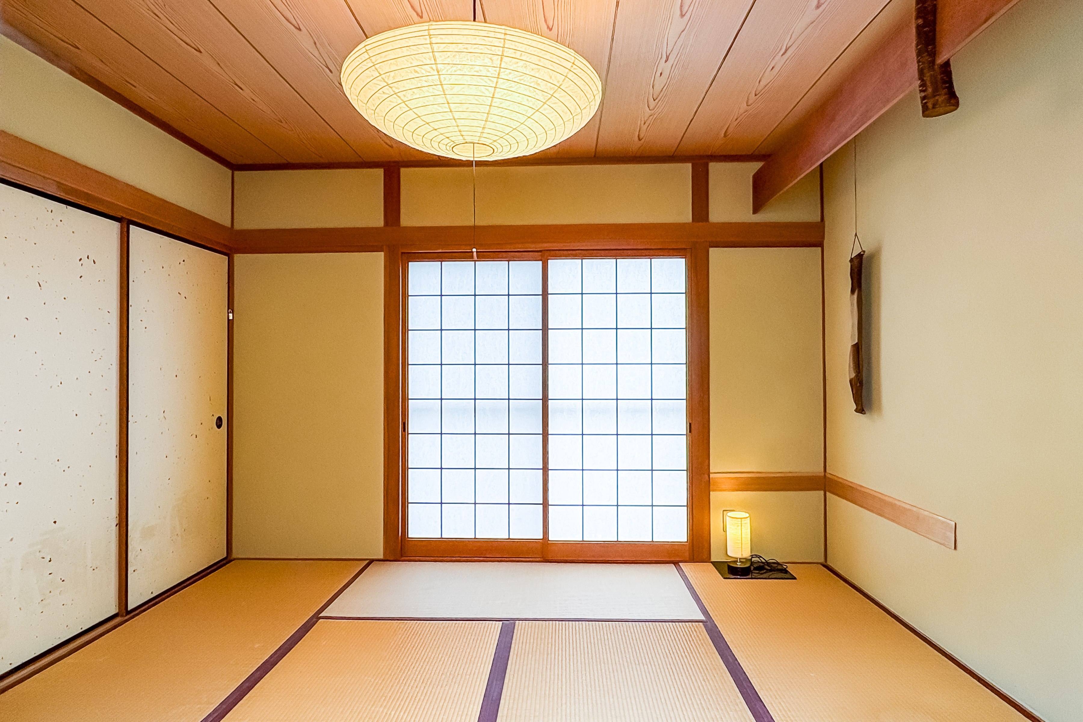 ※4名様以上の場合、人数に応じて敷布団を追加でご用意します。