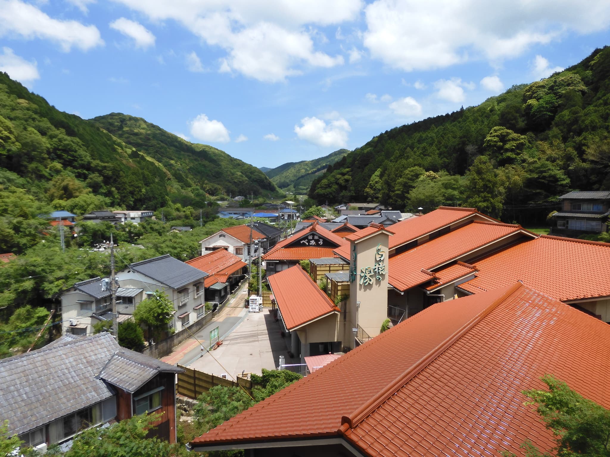 白猿の湯　当館から徒歩2分