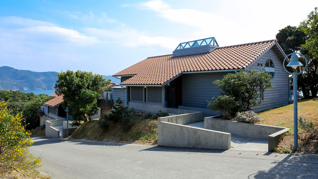 ホテルアナガ＜淡路島＞ 【部屋のみ予約】「ドギー・ヴィラ」〜愛犬と