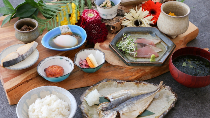 【御食国を巡る和朝食】淡路島の豊かな恵みが織りなす優雅な朝のひとときを＜朝食付＞