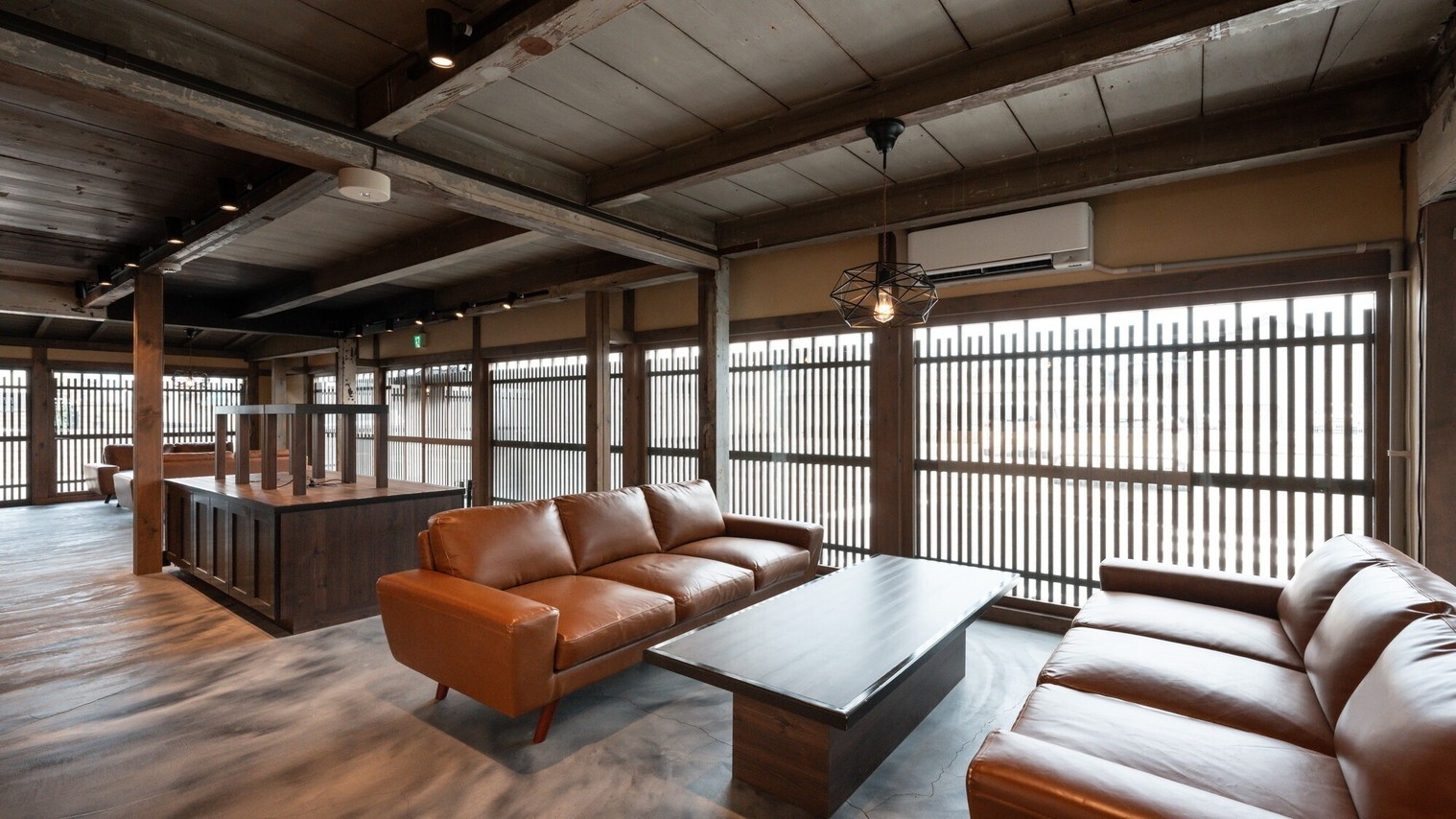 【夕朝食＋ペアリングドリンク付】暮らすように泊まる｜夕食：紀州の恵みを味わうイタリアンコース