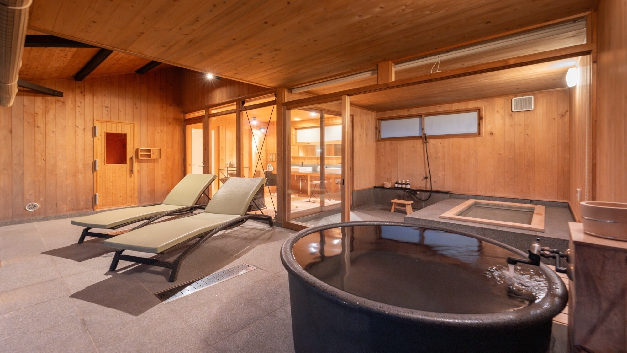 【夕朝食付】古民家で暮らすように泊まる｜夕食：季節ごとの紀州の恵みを味わうイタリアンコース