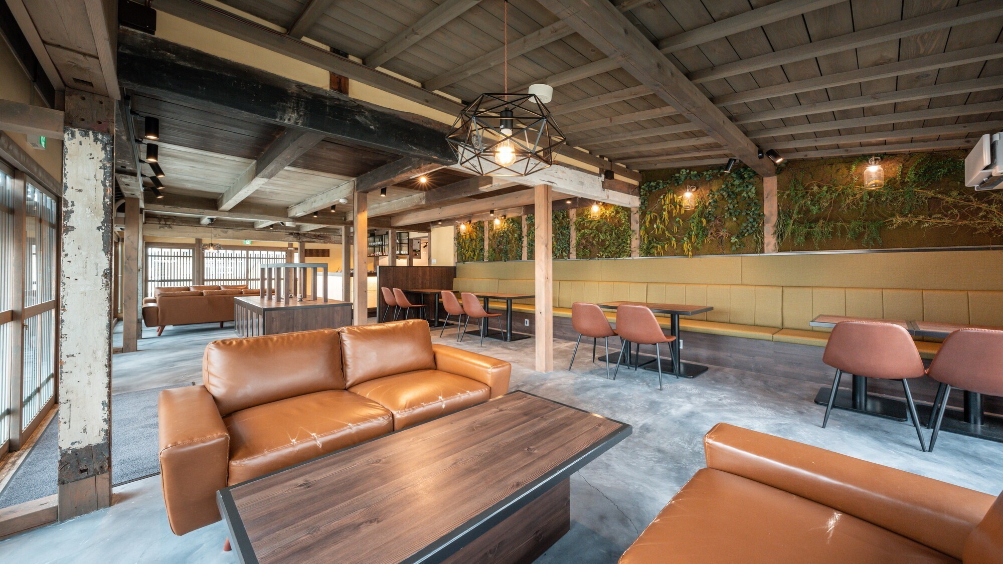 館内｜レセプション