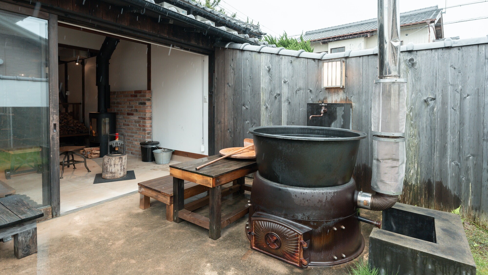 園部202｜薪で沸かす五右衛門風呂付