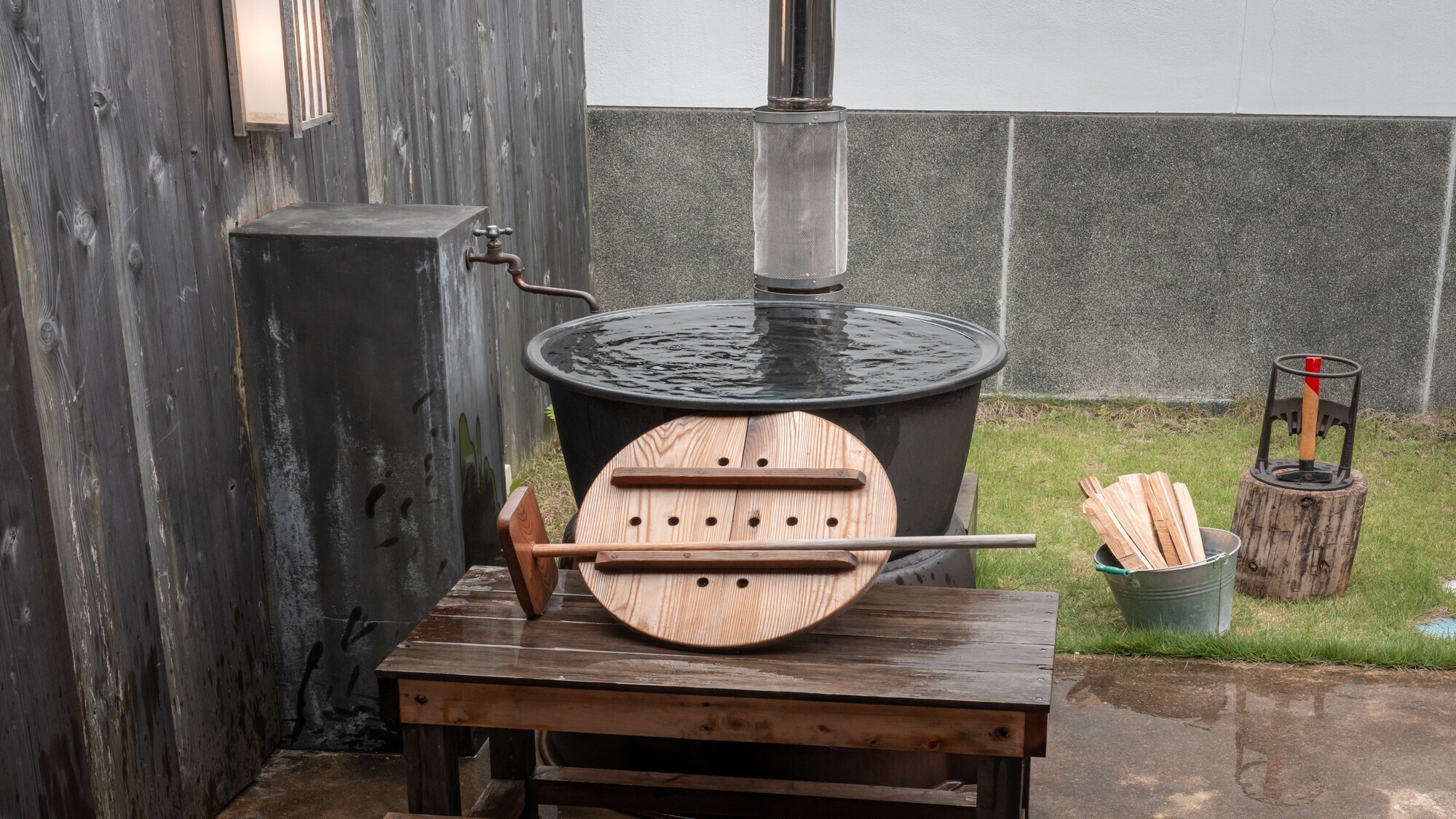 園部202｜薪で沸かす五右衛門風呂付