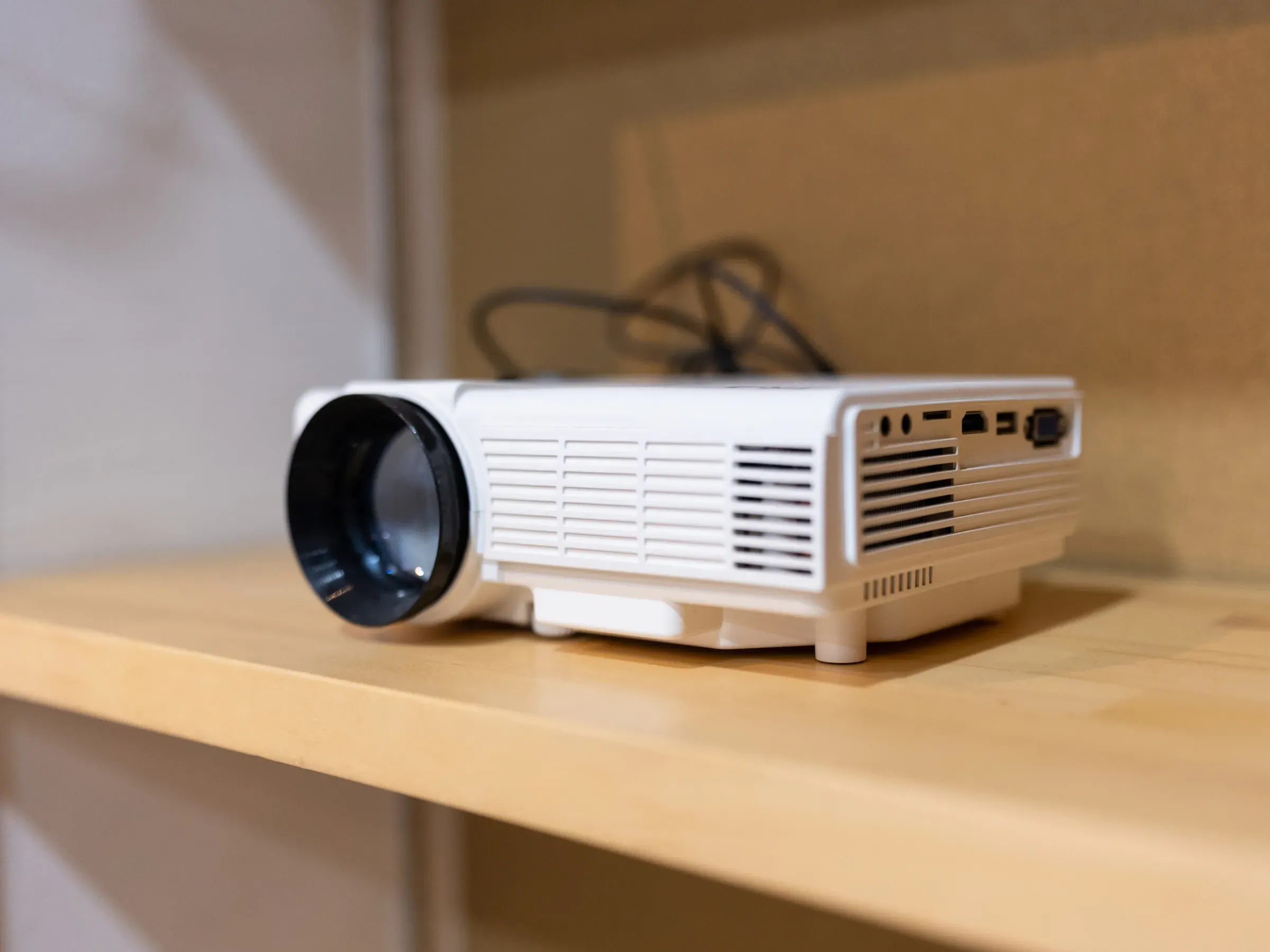 プロジェクター