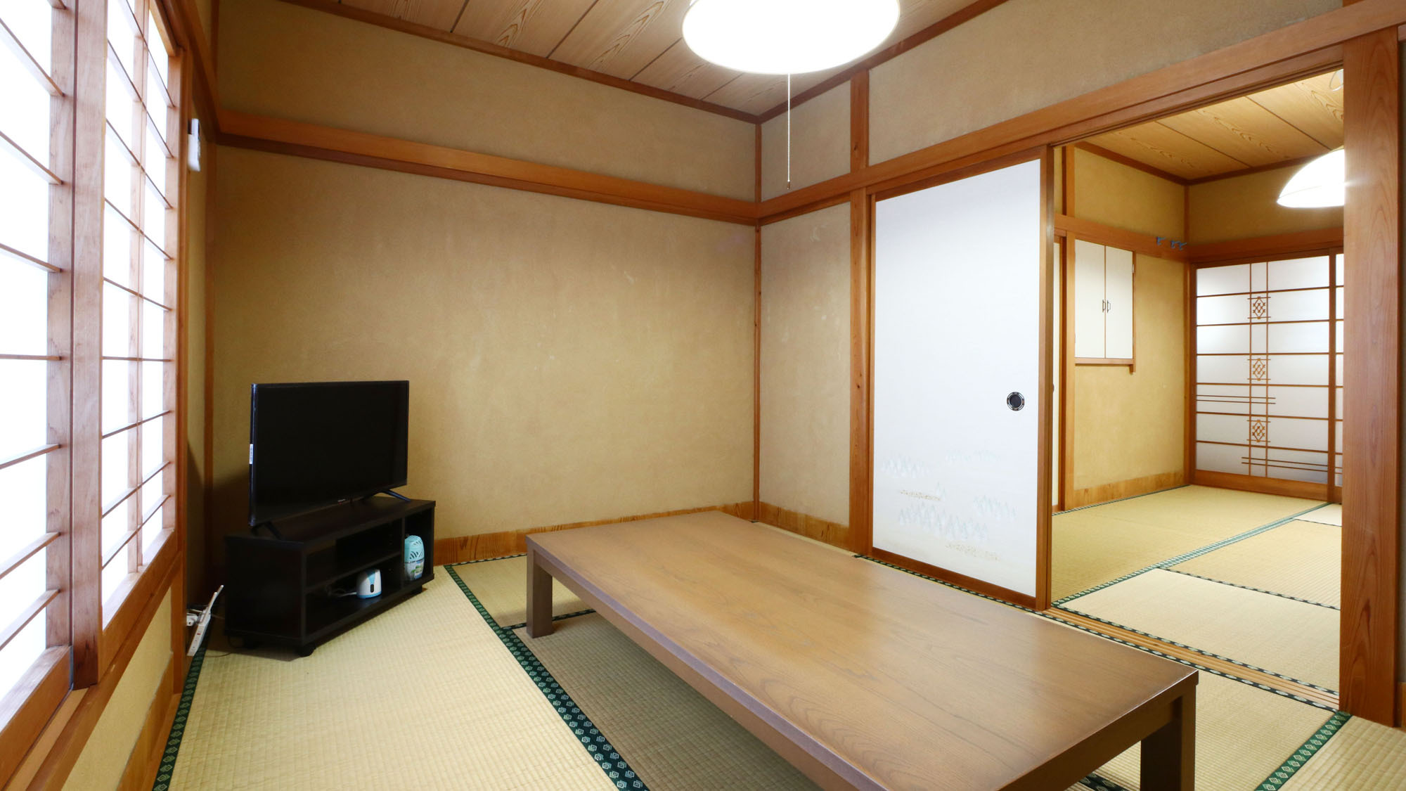 【禁煙】メゾネット和室☆バス・トイレ独立（2〜4名様）
