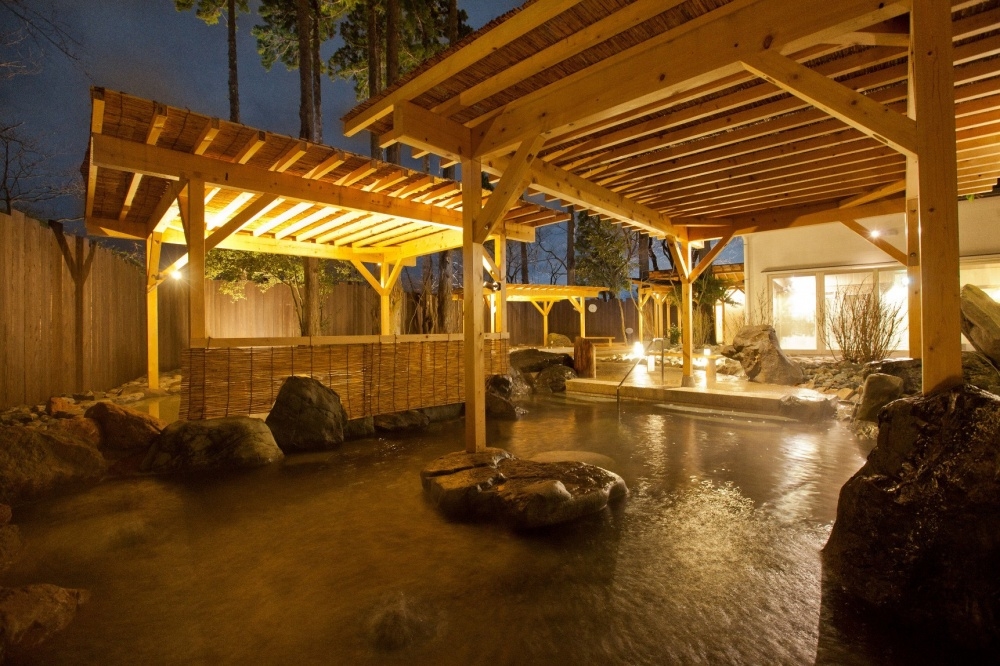 【期間限定・禁煙】楽天ポイント10倍プラン｜天然温泉 太閤の湯 入館無料・朝食・駐車場無料付き 