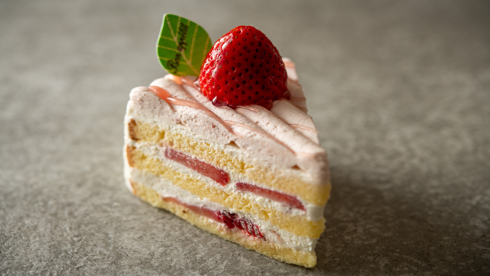 【素泊まり】カフェ「SONIA COFFEE」の選べるケーキ付プラン【21時までのチェックイン限定】