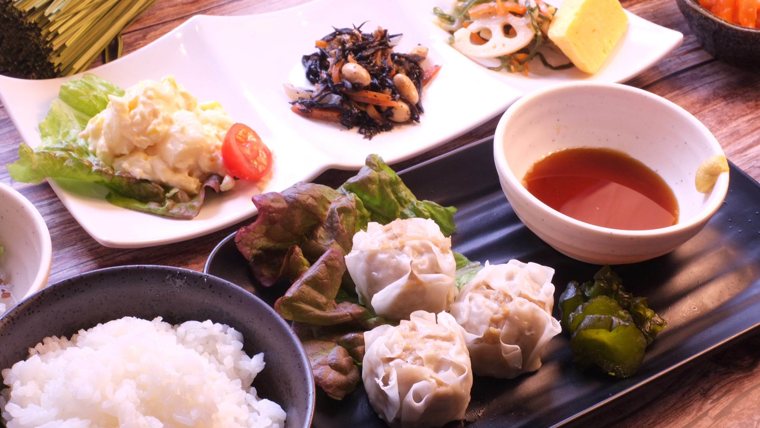 朝食　シュウマイ定食