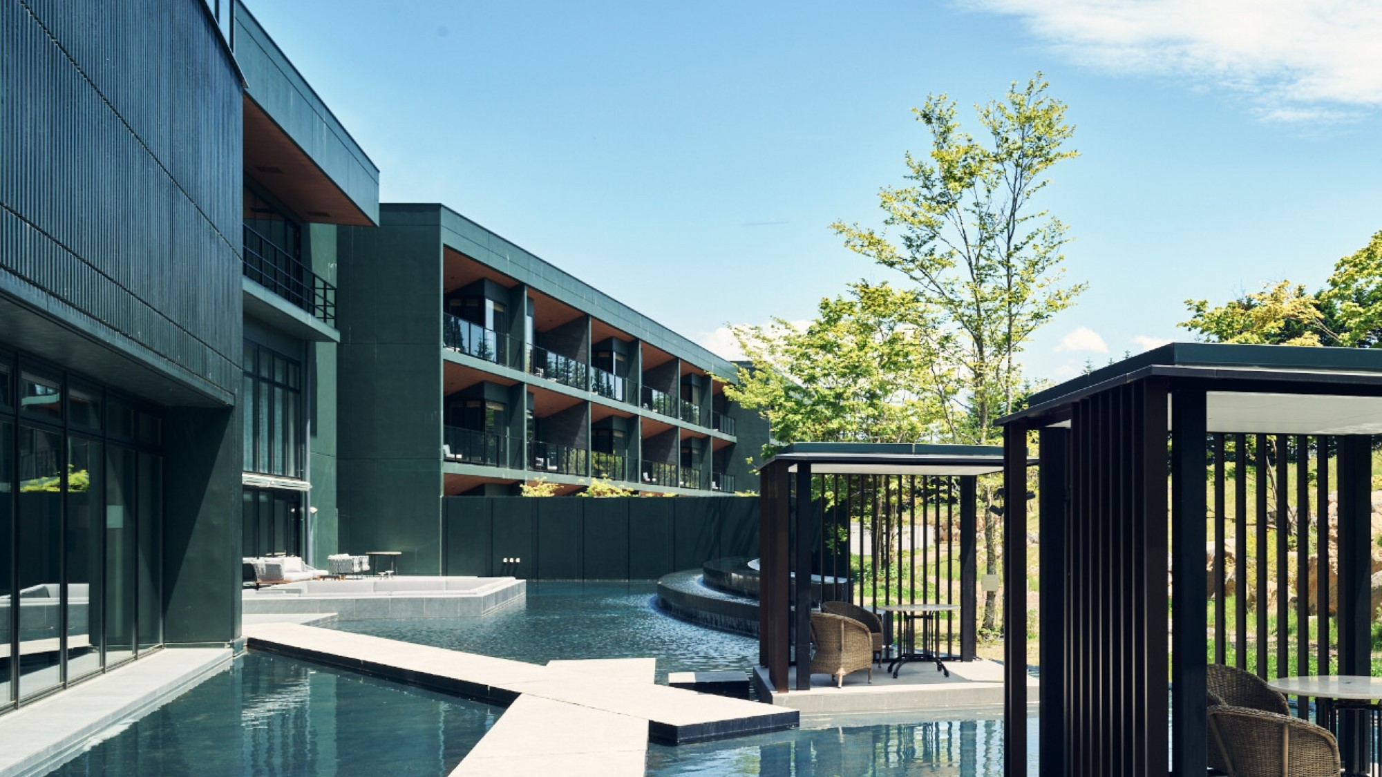 【東北在住者限定／特典付】27時間ゆったりステイ＆ホテルクレジット付★朝食付プラン