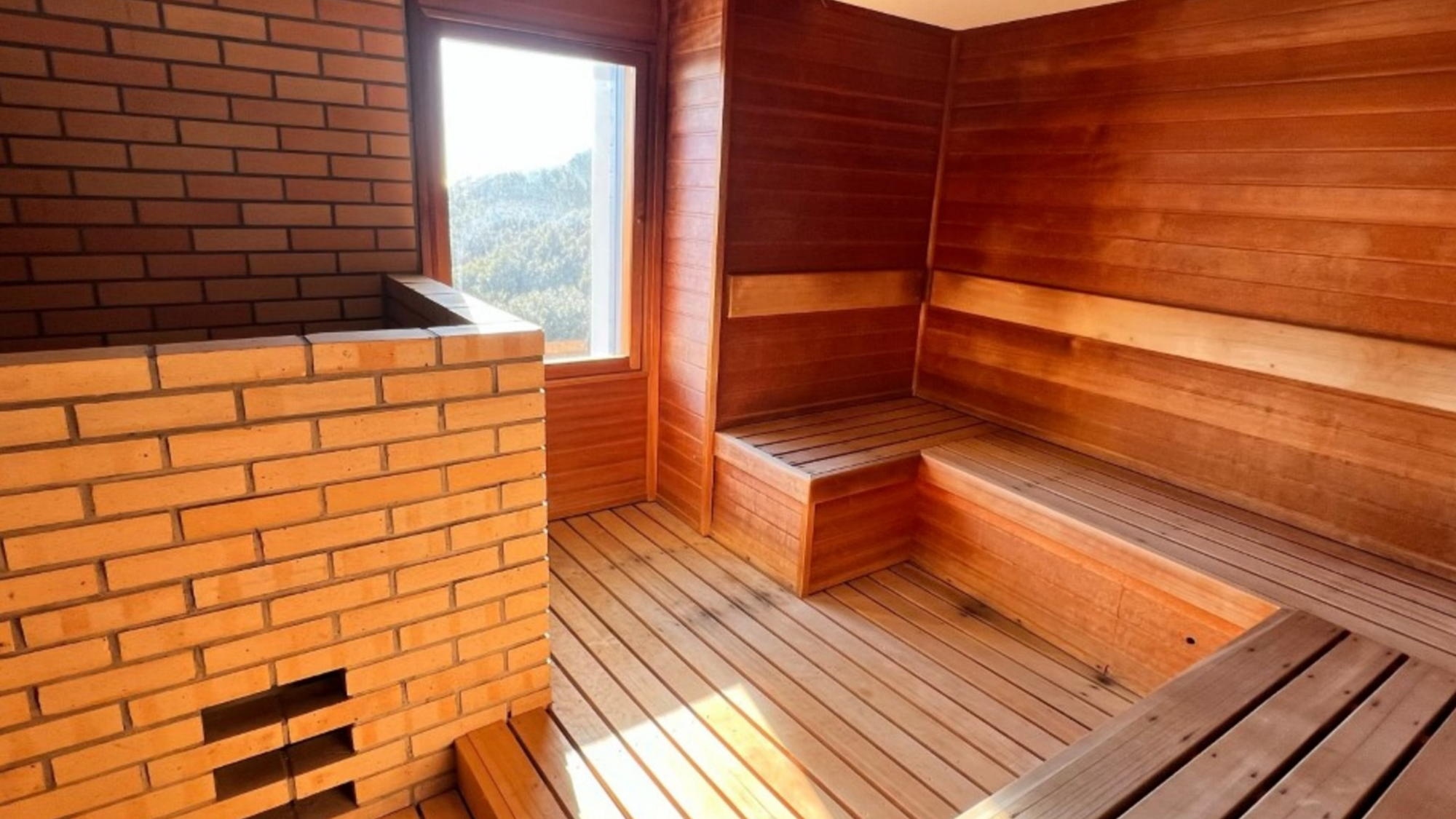 【1泊夕食付】料理長が厳選した旬の食材を贅沢に味わう南房和洋折衷　海里 〜Kairi〜