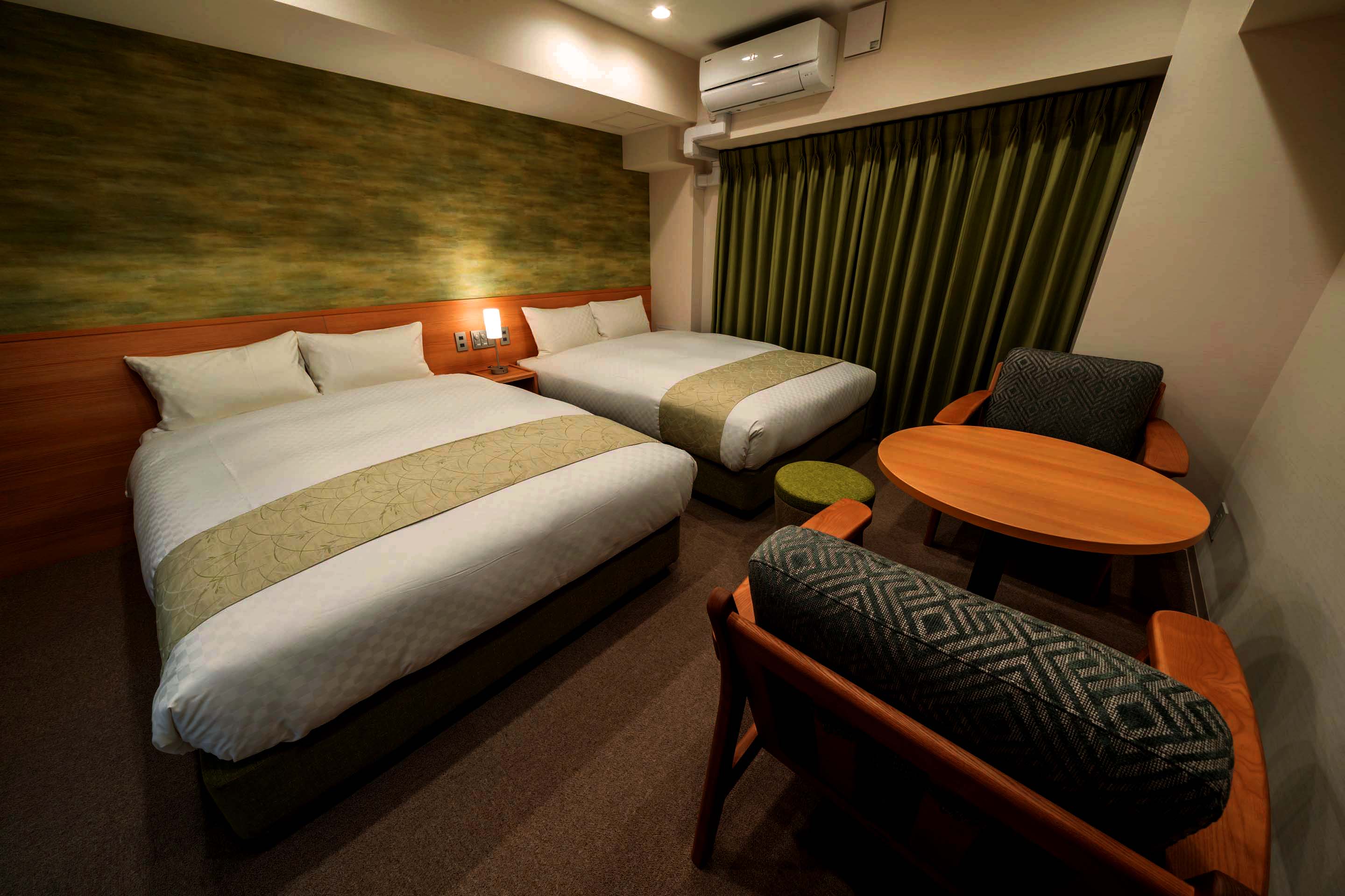 【ダブルベッド2台】Standard eco