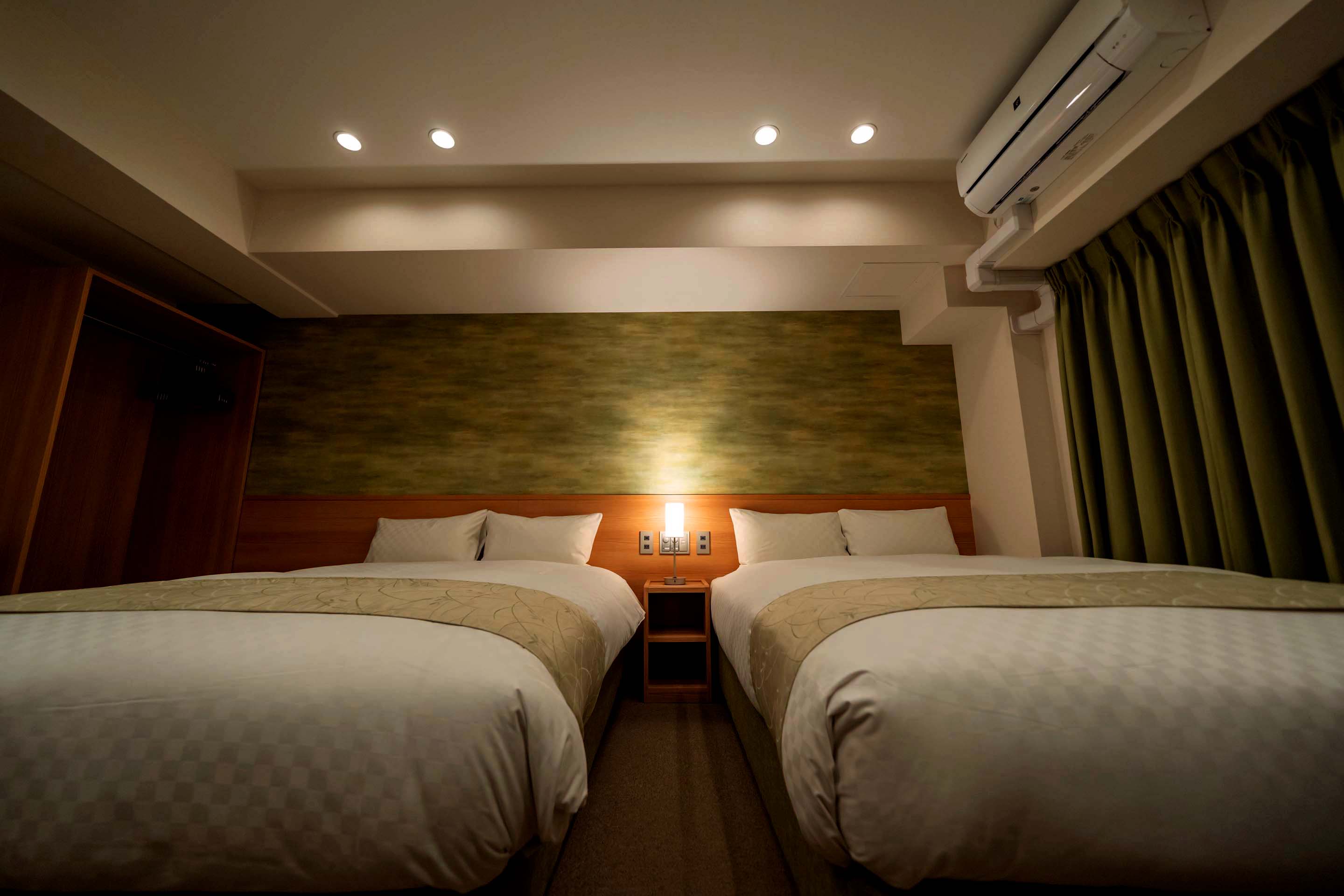 【ダブルベッド2台】Standard eco