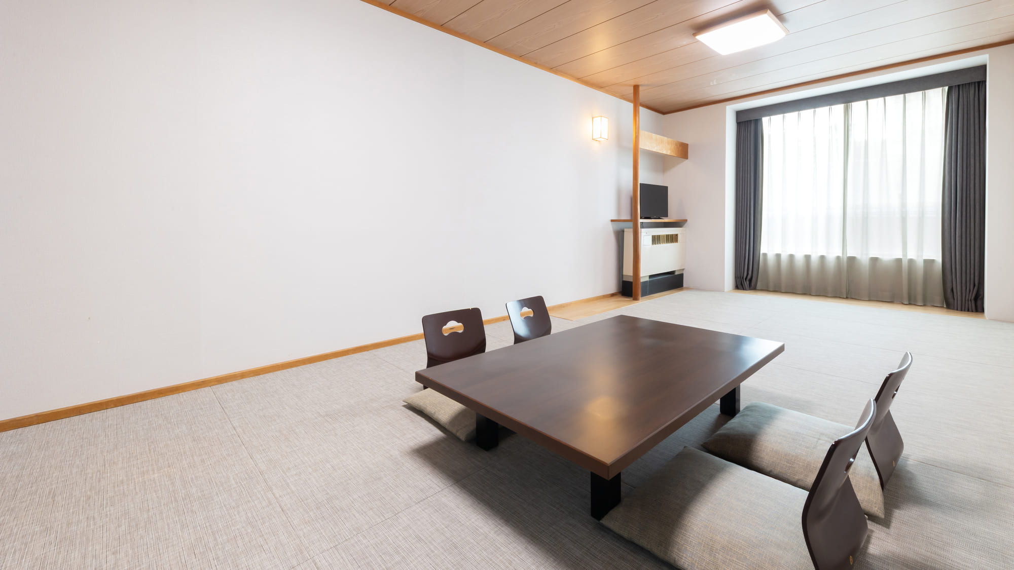 スタンダード和室12畳 (低層階)