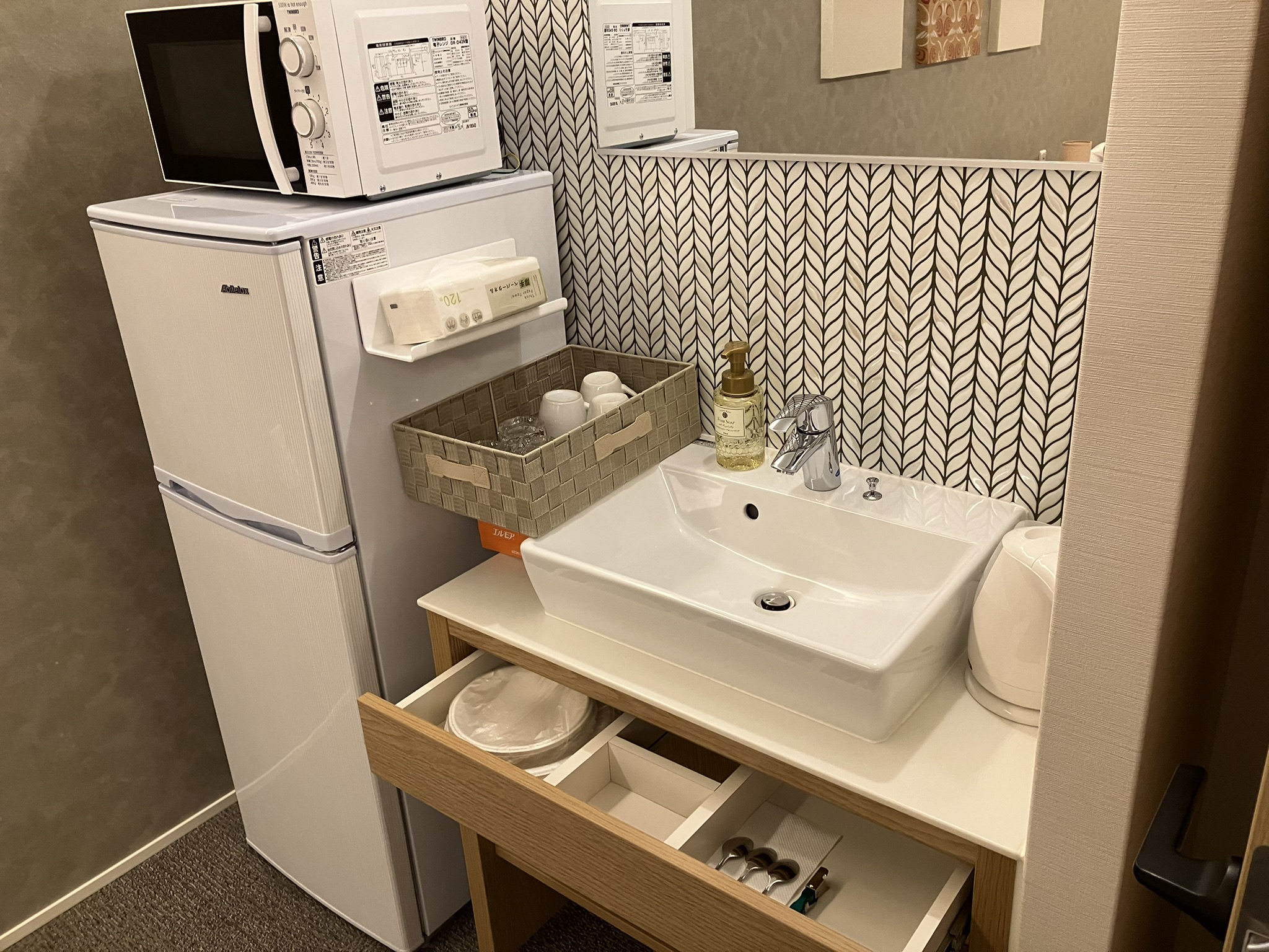 1号室系リビングアメニティ