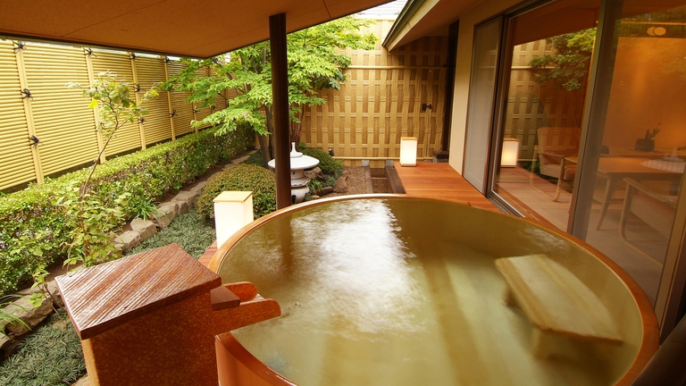 ＜お部屋食＞限定4室【離れ松林亭】露天風呂付客室〜松林亭だけの特別なおもてなし〜レイトチェックアウト
