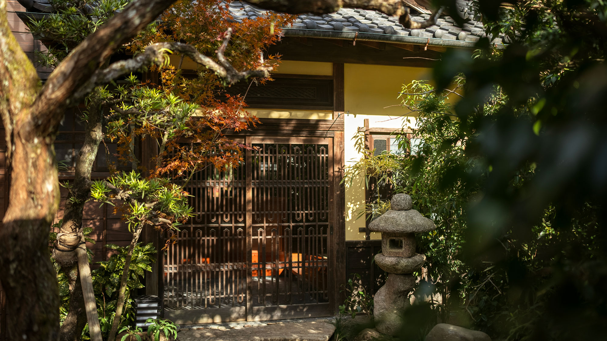 【石楠花】3階建ての登録文化財を丸ごと貸切（547㎡）