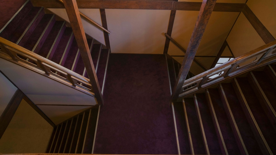 【館内】職人の卓越した伝統技術による建築美をご堪能ください