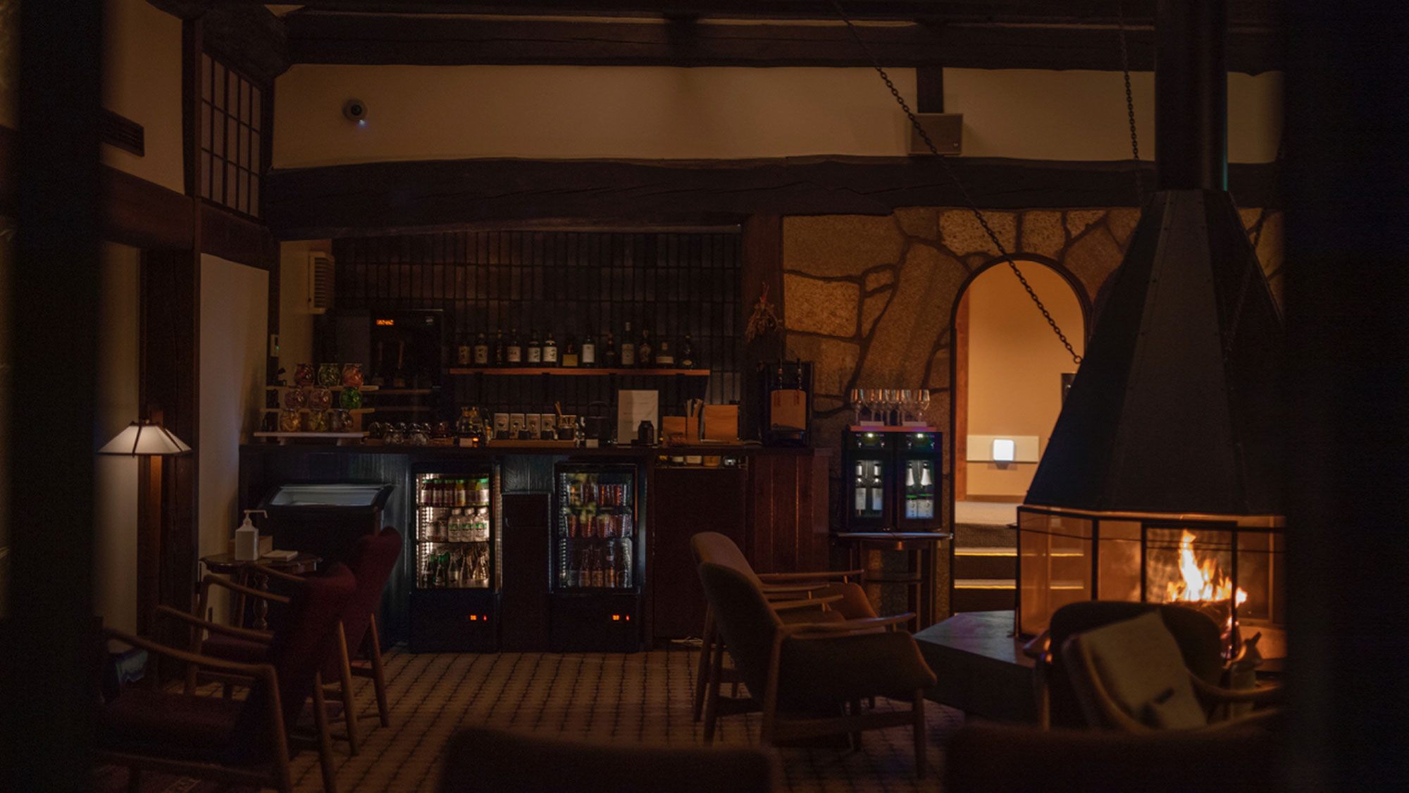 【ラウンジ】心地の良い空間でごゆっくりお寛ぎください