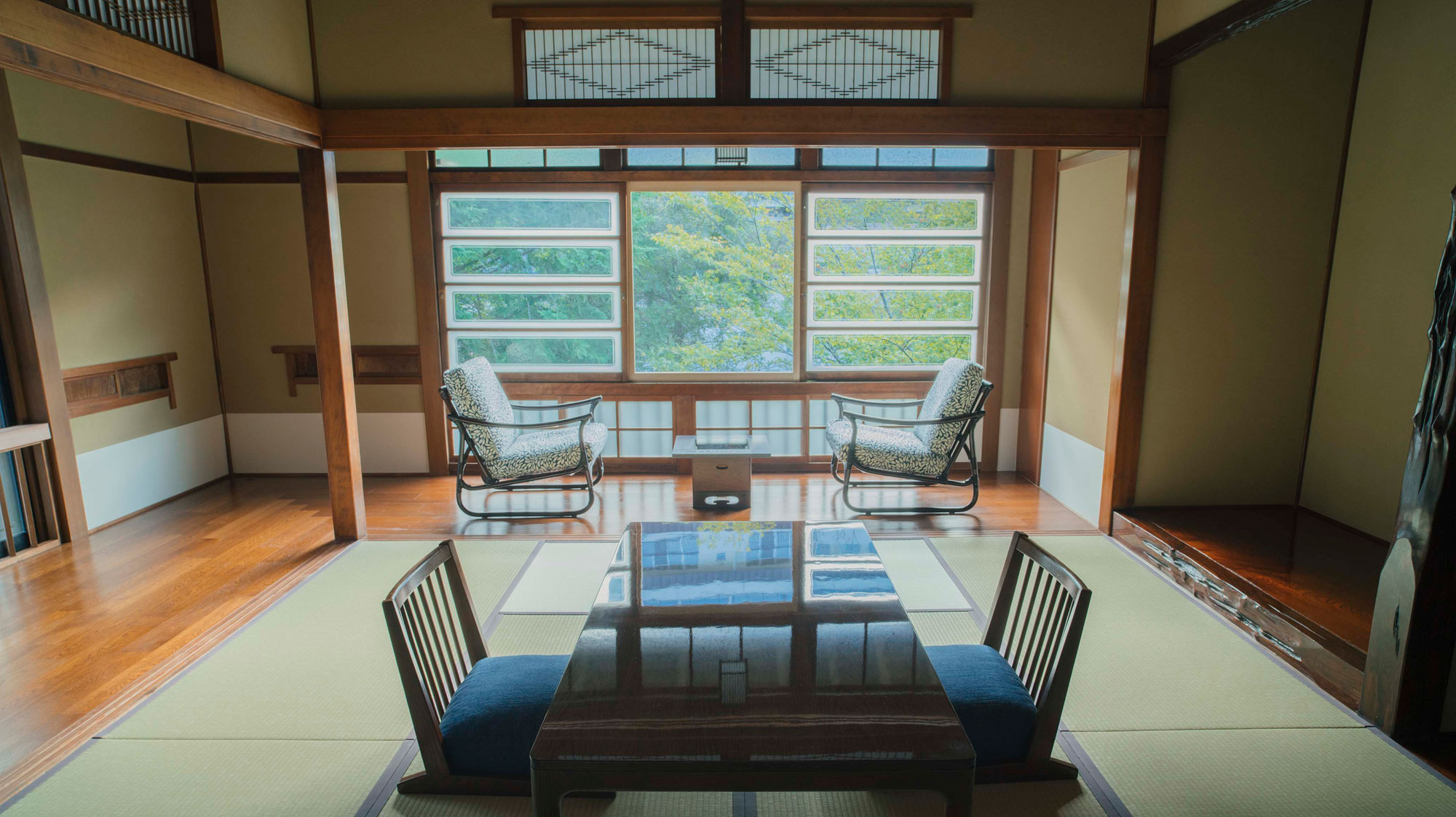 【青水沫】昭和の女流小説家、林芙美子が滞在した客室