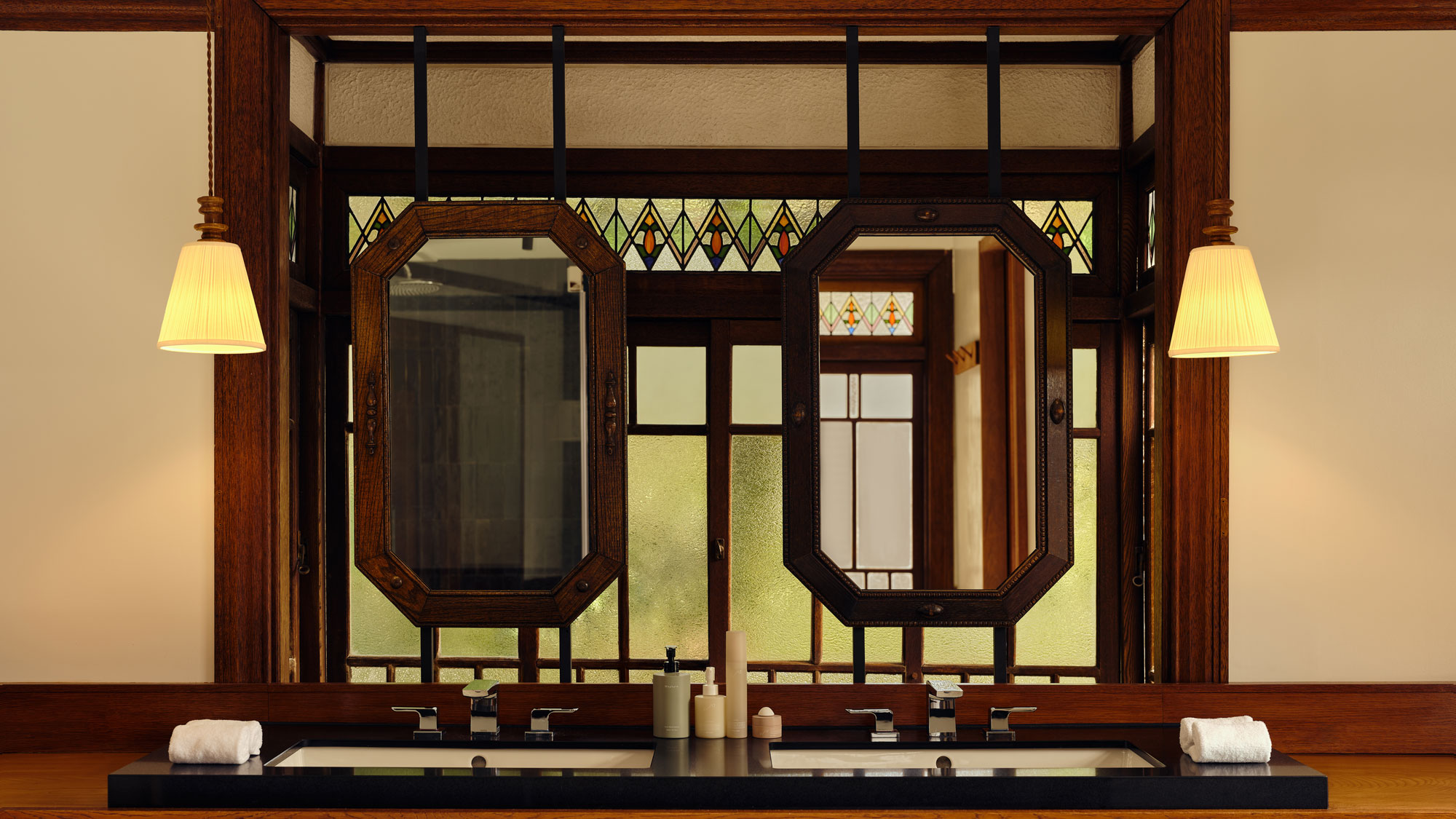 【石楠花】広々としたシャワールーム