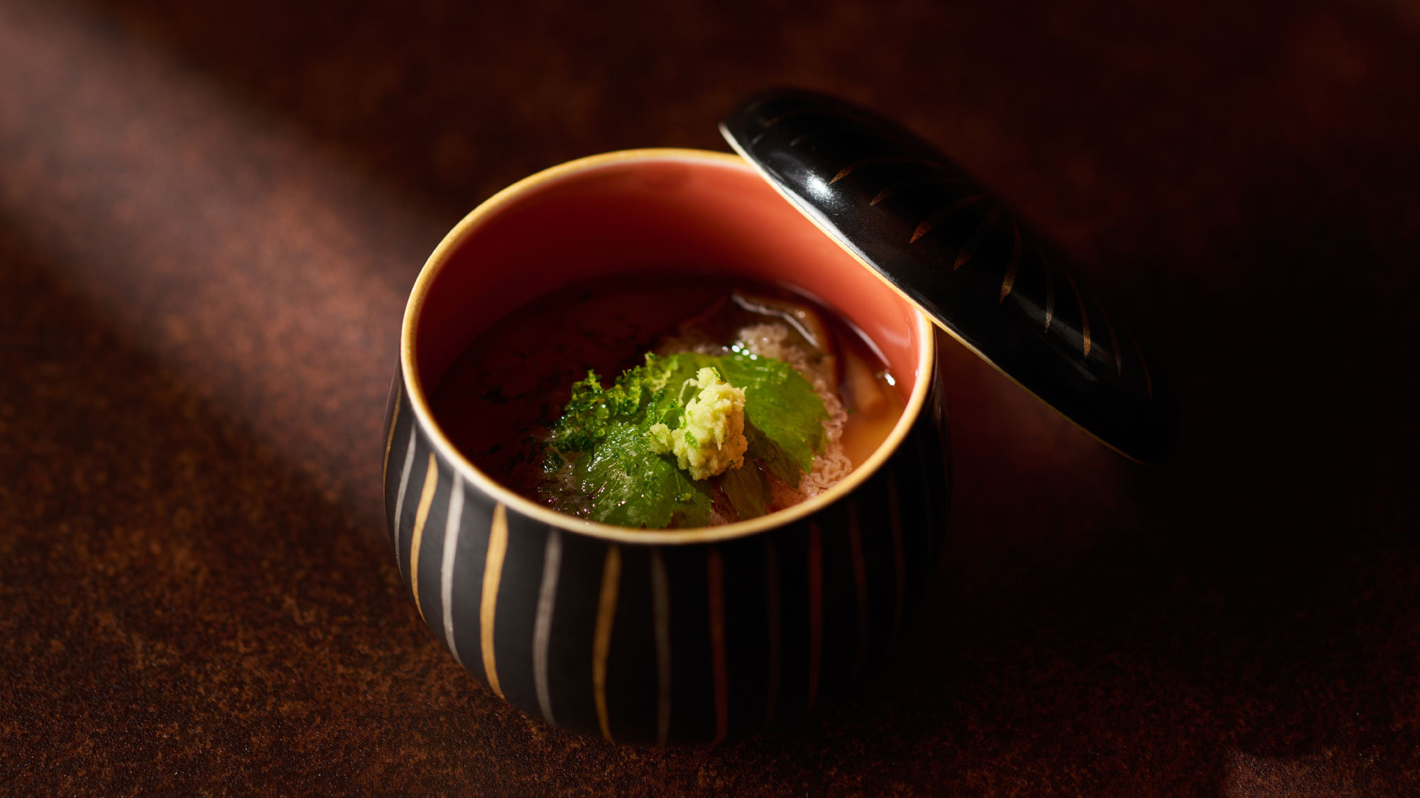 【秋の献立一例】天然茸 茶碗蒸し