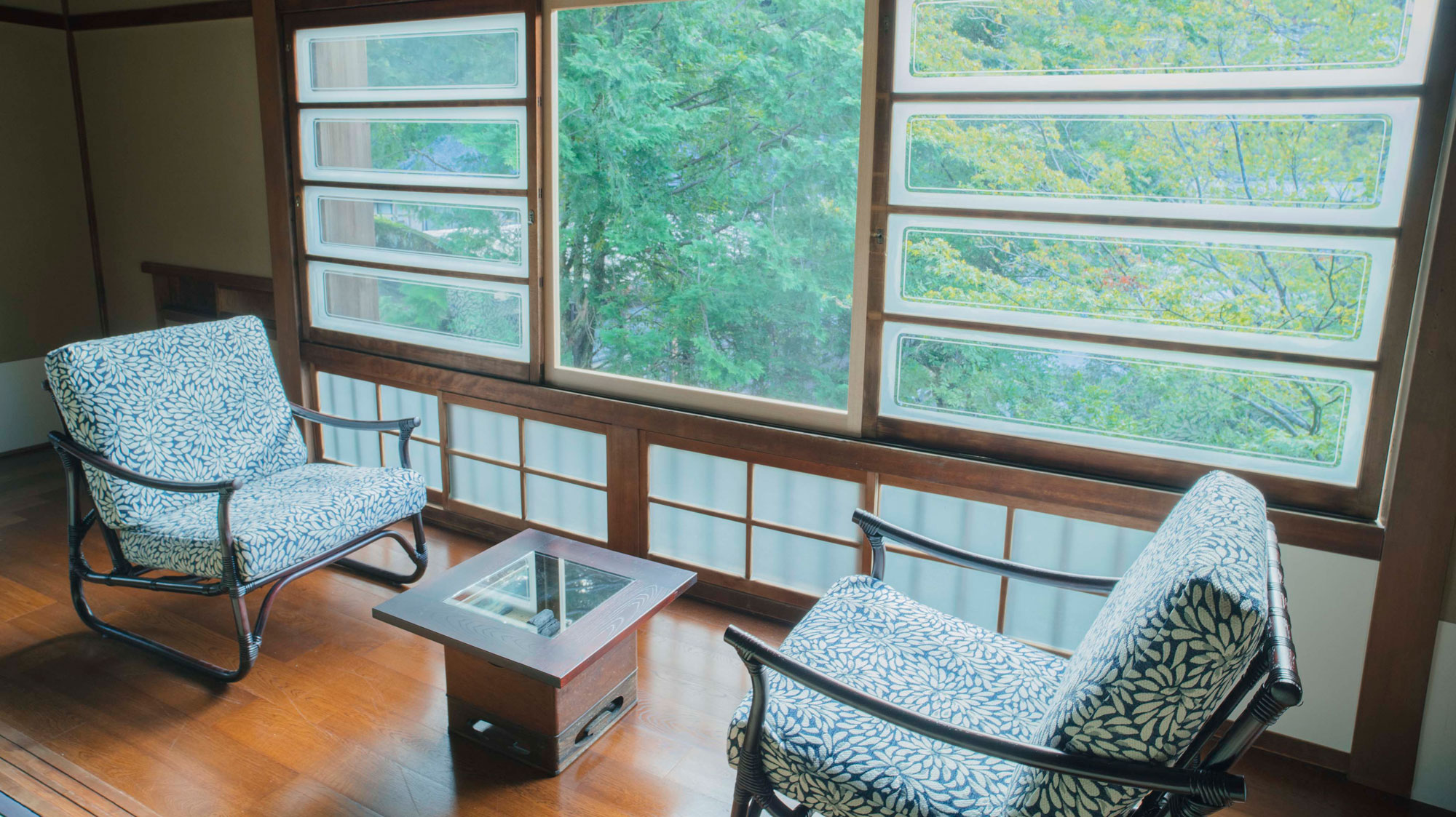 【青水沫】小説『温泉宿』で「菊の間」として描かれた客室