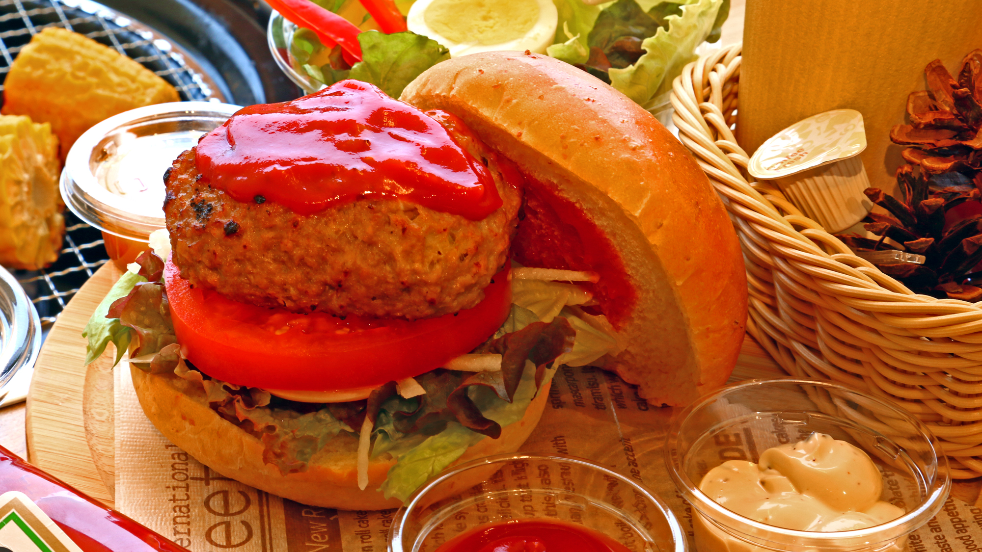 【朝食】自作ハンバーガー＆コーヒーで優雅な朝食を♪