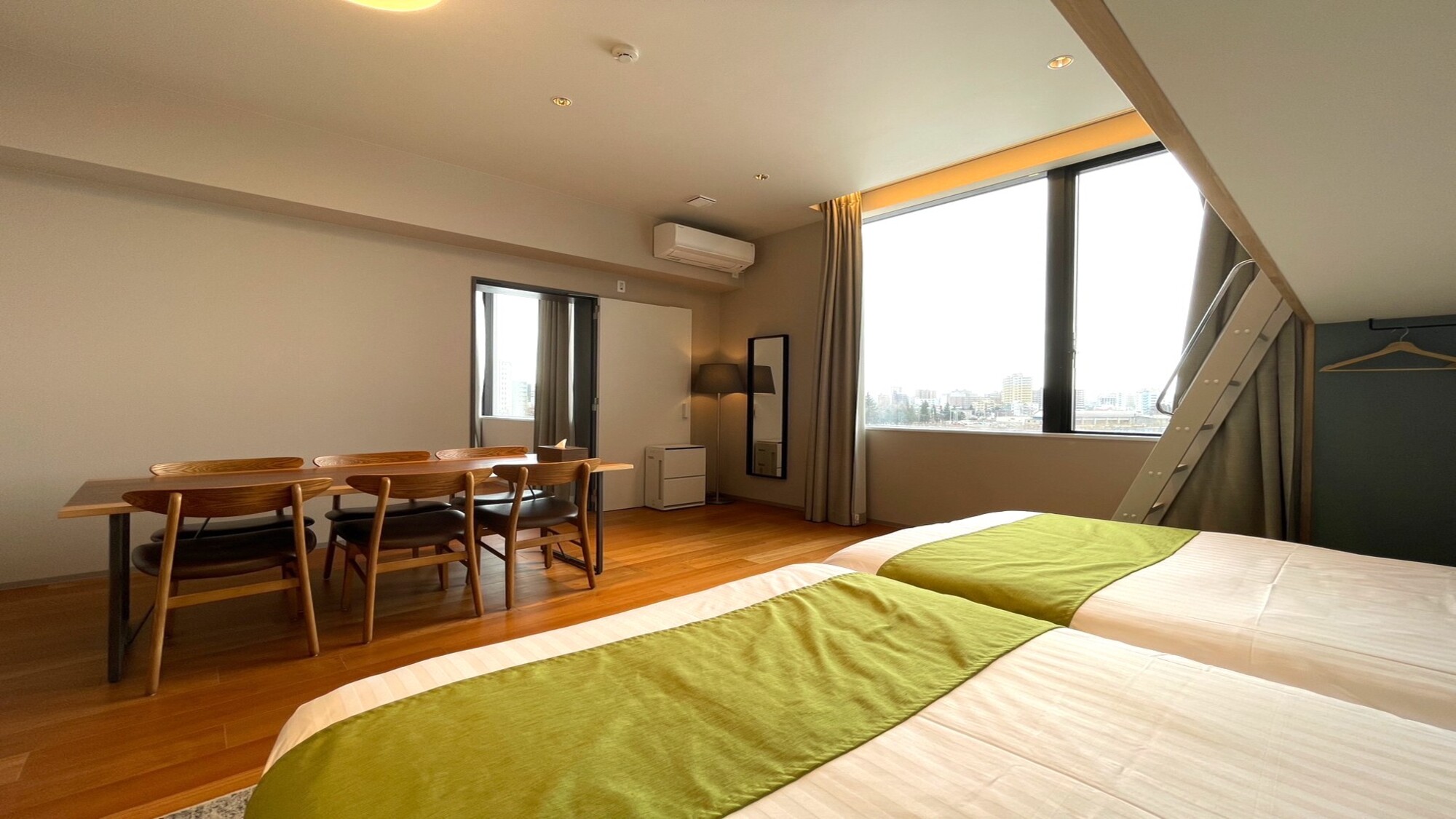 コネクティング