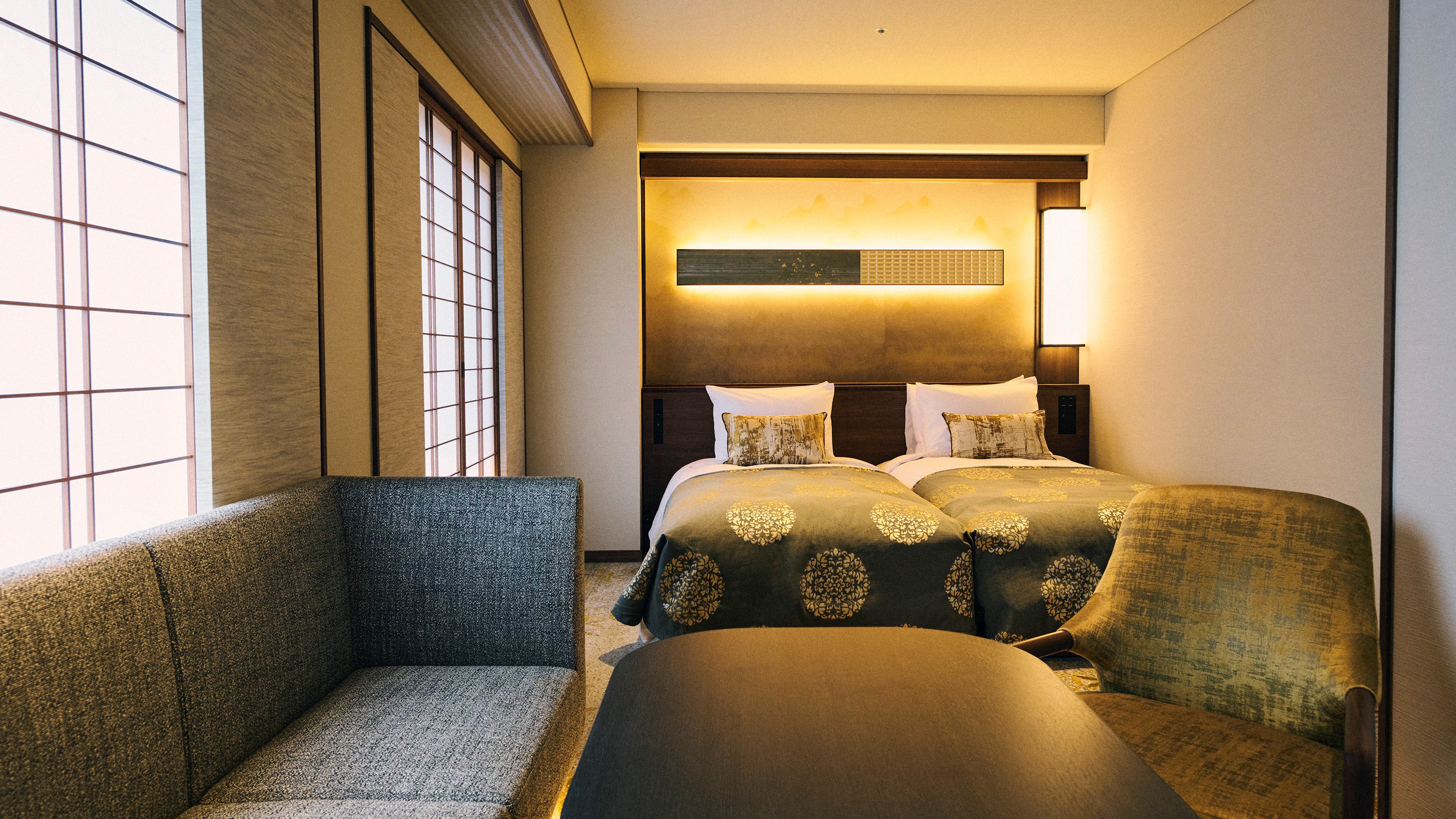 ユニバーサルツイン／110cm幅シモンズ製ベッド2台／ゆとりある広さのバリアフリーに配慮したお部屋