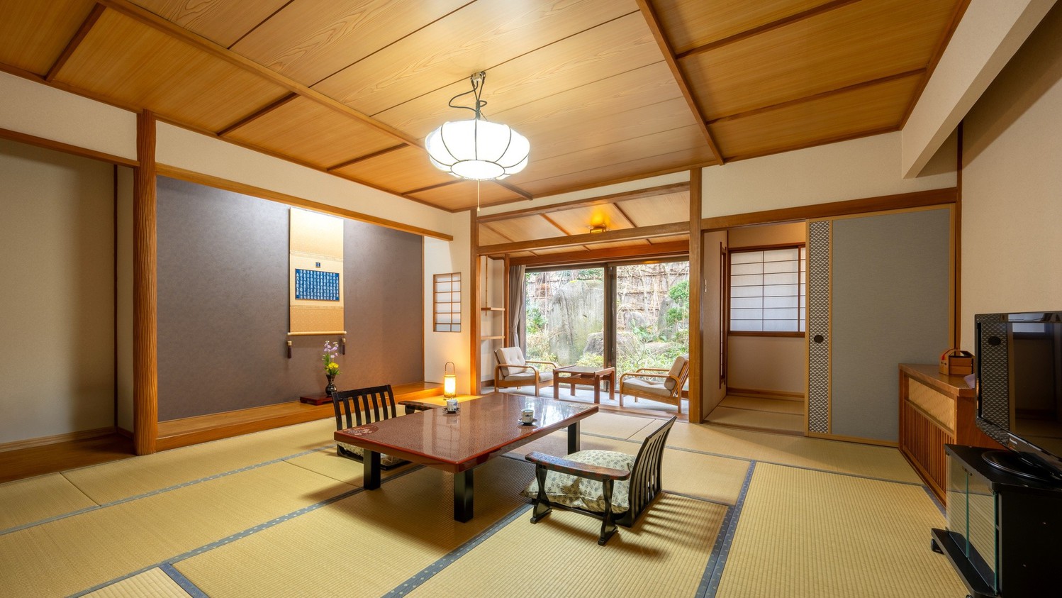 【あづま荘スタンダード】本館8〜12畳＜禁煙＞