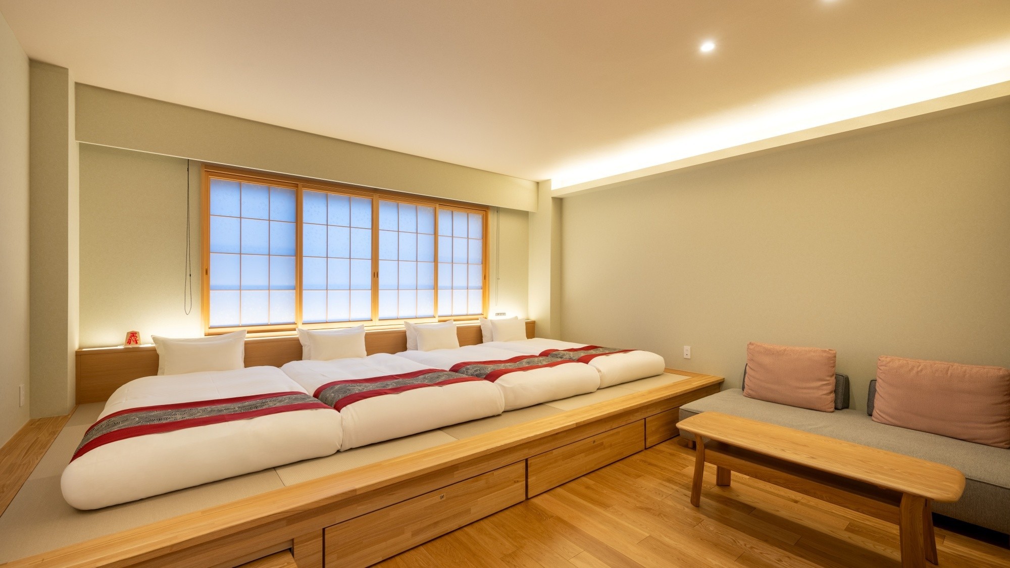 【リニューアル西館客室】4名利用時イメージ